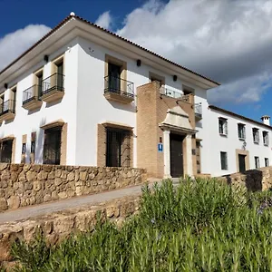 3* Hotel Cuatro Vientos